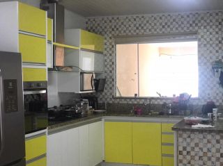Casa na Farolândia 