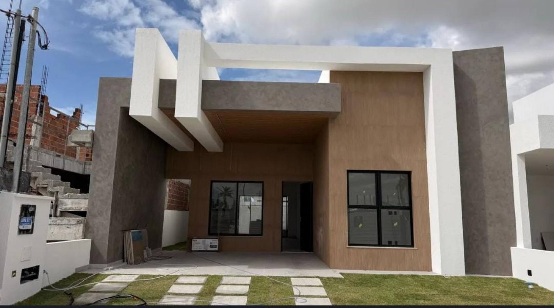 Casa no Padang Beach Residence