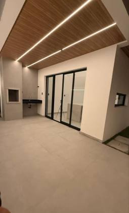 Casa no Padang Beach Residence