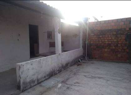 Casa no Eduardo Gomes