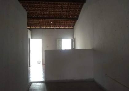 Casa no Eduardo Gomes