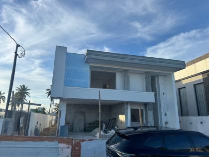 Casa Duplex com Piscina no Damha Res. Resort