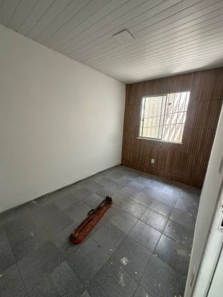 Casa com Piscina na Aruana