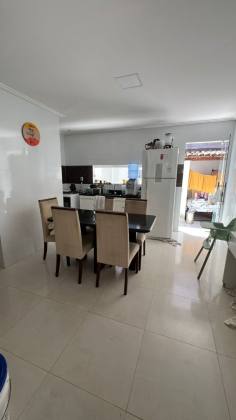 Casa de Esquina no Aeroporto