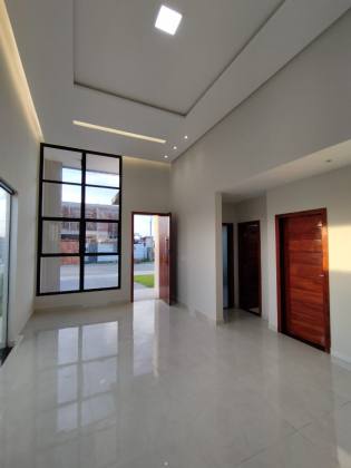 Casa no Cond. Villaredo Barra