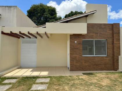 Casa no Residencial Solares