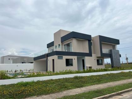 Casa Duplex de Esquina no Alphaville Sergipe