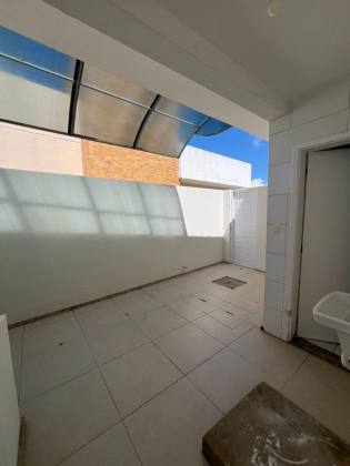 Casa no Cond. Costa Paradiso