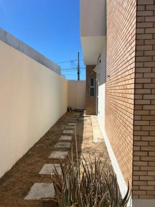 Casa no Cond. Costa Paradiso