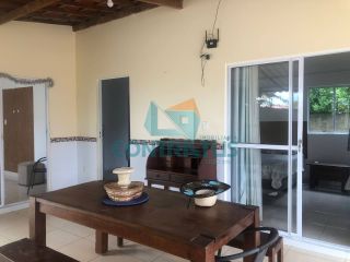 Terreno com 3 casas no Cond. Porto Belo