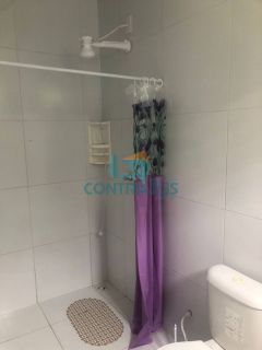 Terreno com 3 casas no Cond. Porto Belo