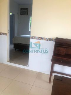 Terreno com 3 casas no Cond. Porto Belo
