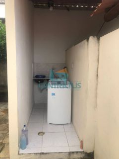 Terreno com 3 casas no Cond. Porto Belo