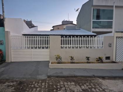 Casa no Condomínio Sinai 1