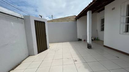 Casa na Aruana