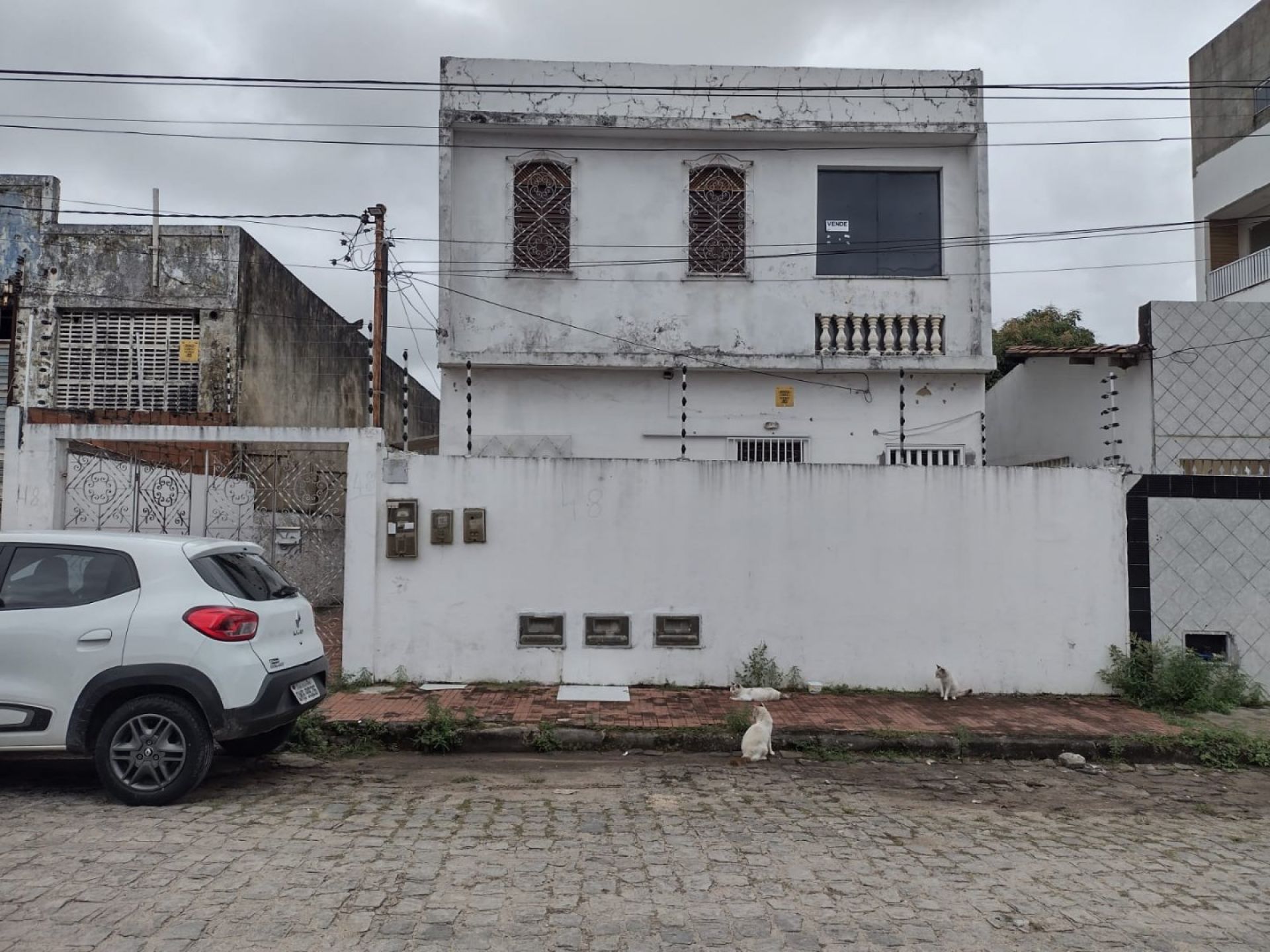 Residencial com 4 Casas no Siqueira Campos