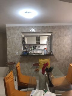 Casa com Ponto Comercial no Salgado Filho