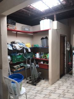Casa com Ponto Comercial no Salgado Filho