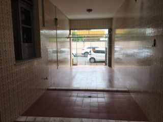 Casa na Treze de Julho Excelente para Ponto Comercial