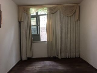 Casa na Treze de Julho Excelente para Ponto Comercial