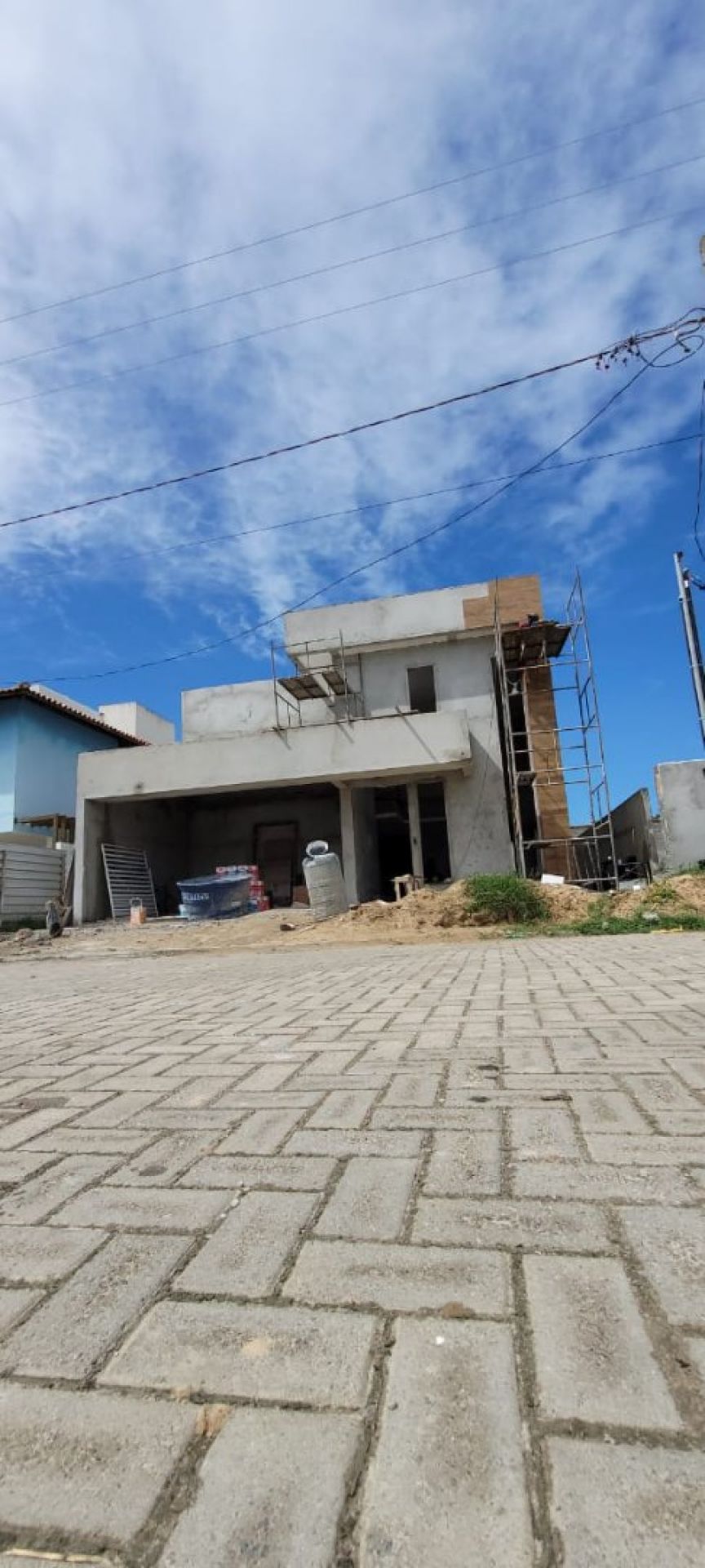 Casa Duplex em Construção no Cond. Quintas da Barra