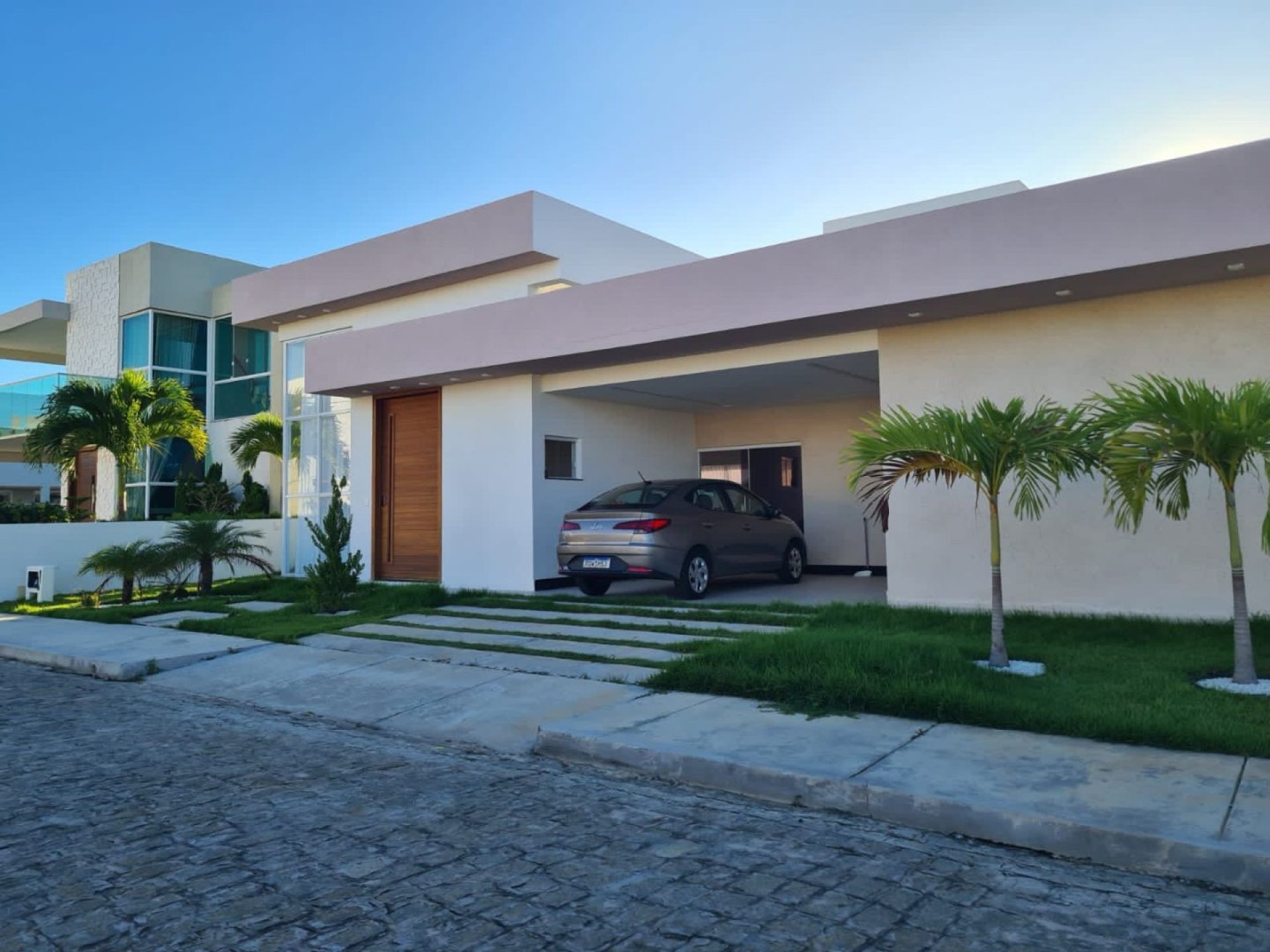 Casa Mobiliada com Piscina no Maikai Residencial Resort