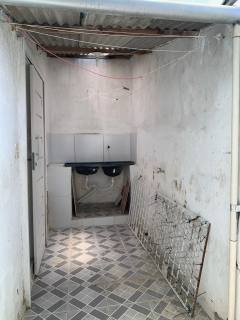 Casa com Ponto Comercial no Centro