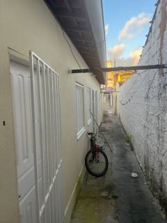 Residencial com 4 Casas no Rosa Elze