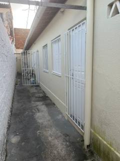 Residencial com 4 Casas no Rosa Elze