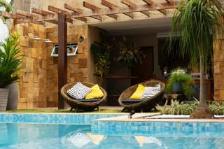 Casa Duplex com Piscina na Aruana