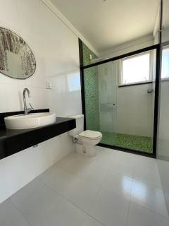 Casa com Piscina no Condomínio Lago Paranoá