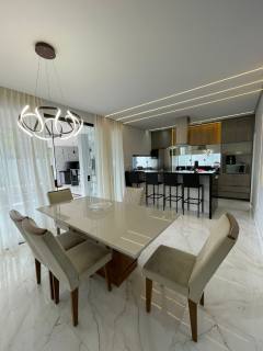 Casa Duplex com Piscina no Alphaville Sergipe