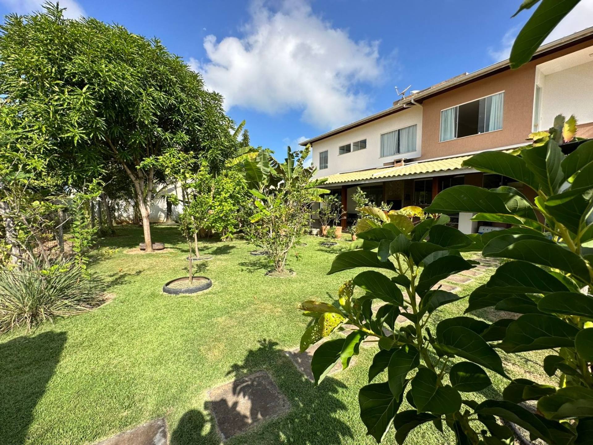 Casa Duplex no Condomínio Morada do Rio