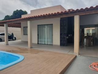 Casa com Piscina na Coroa do Meio