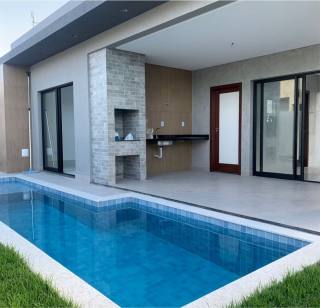 Casa com Piscina no Terra Alphaville 2