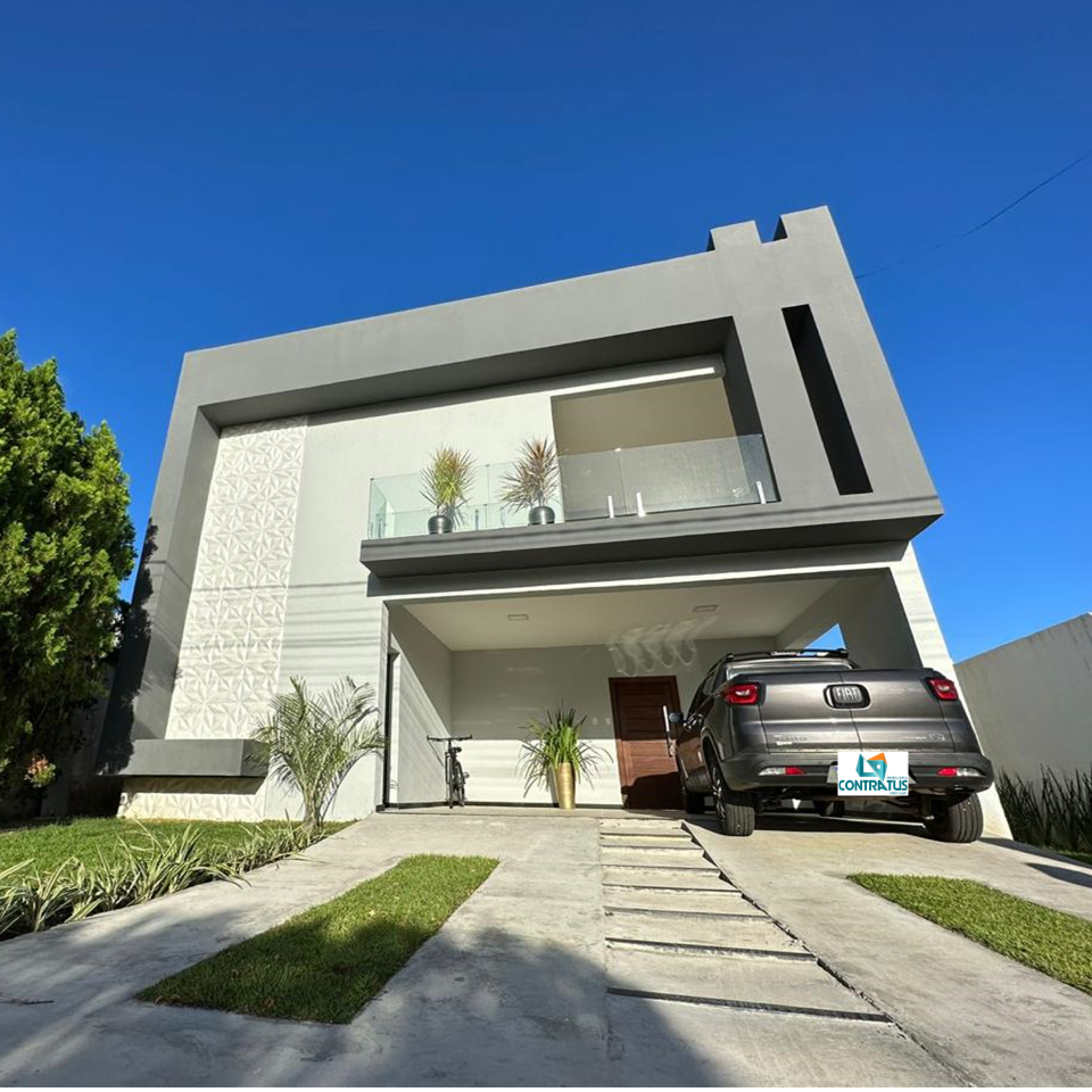 Casa Duplex no Condomínio Costa Marina