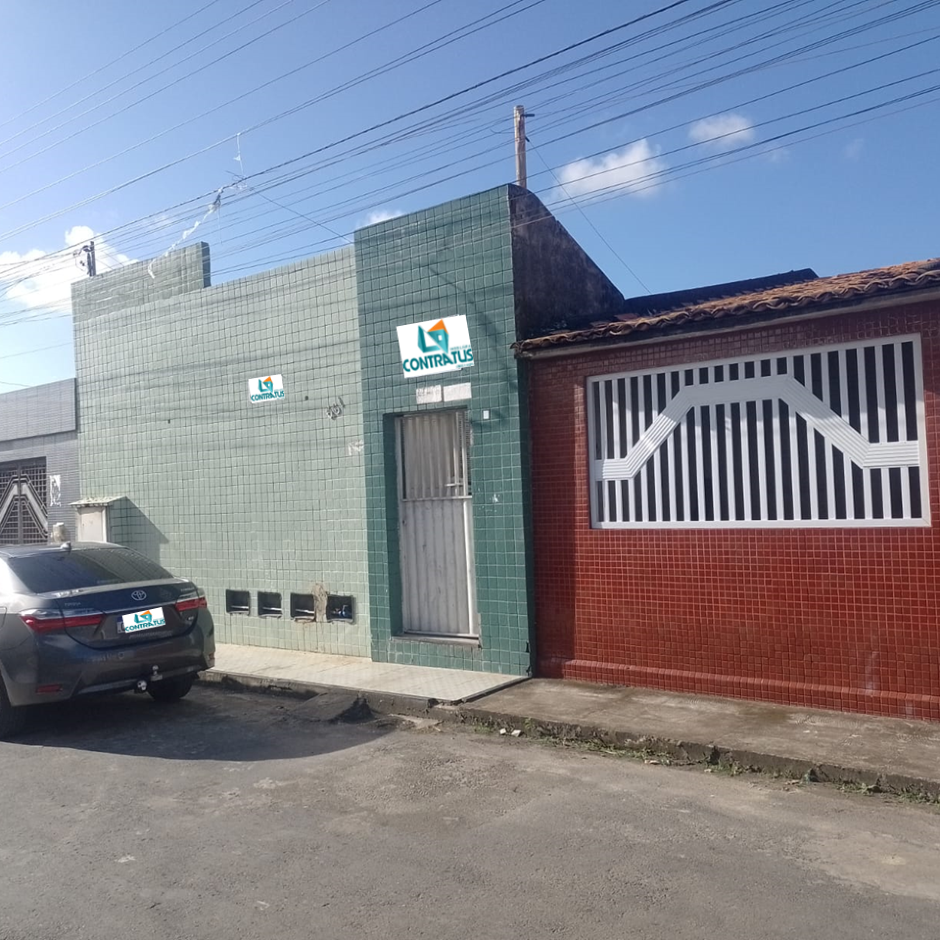 Residencial com 4 casas no Conj. João Alves