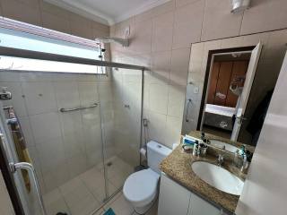 Casa Duplex com Piscina no Condomínio São Lourenço