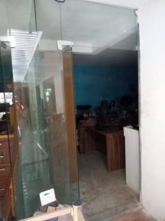 Prédio Comercial no Dezoito do Forte