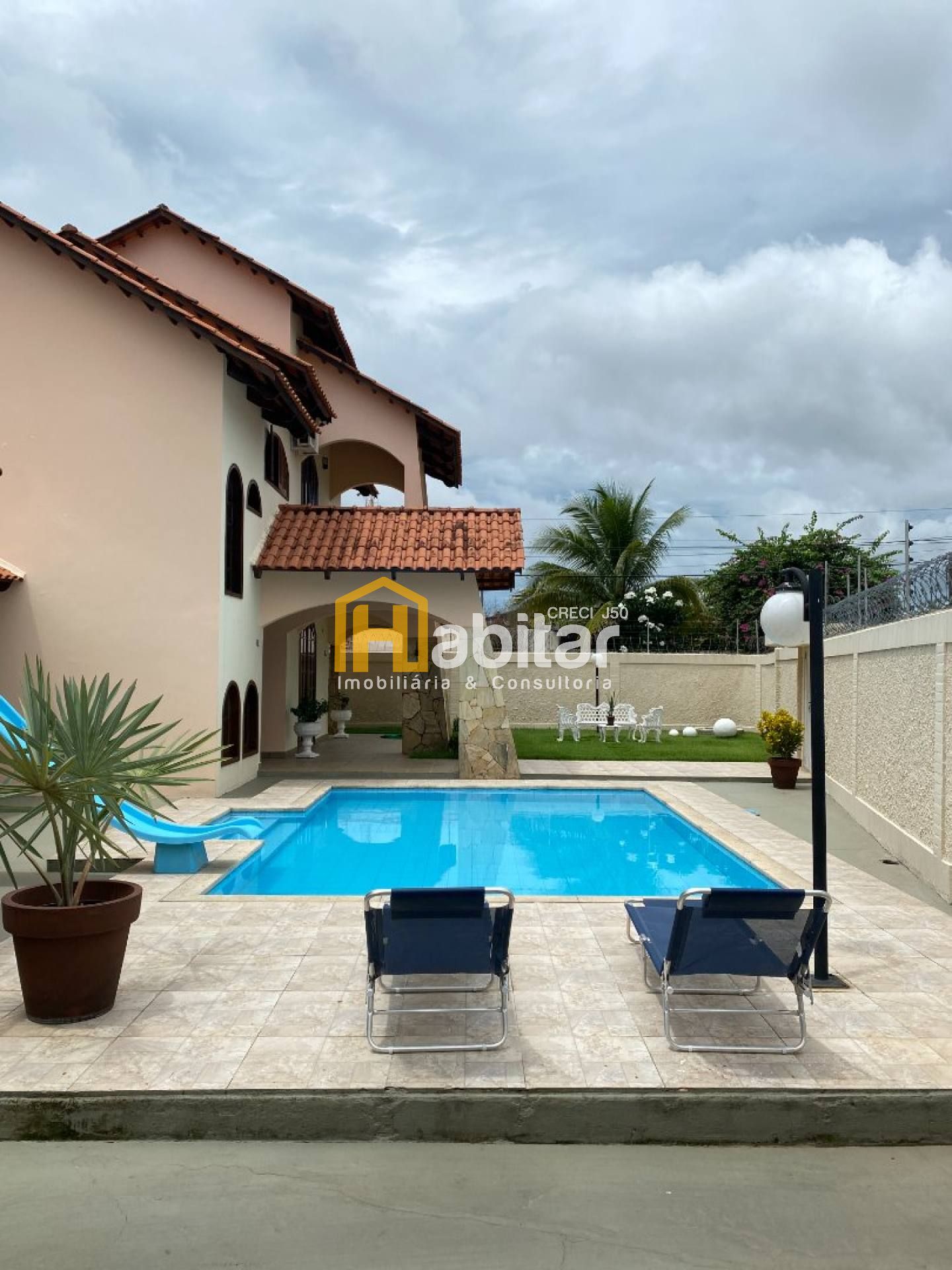 Sobrado- Conjunto Guiomard Santos