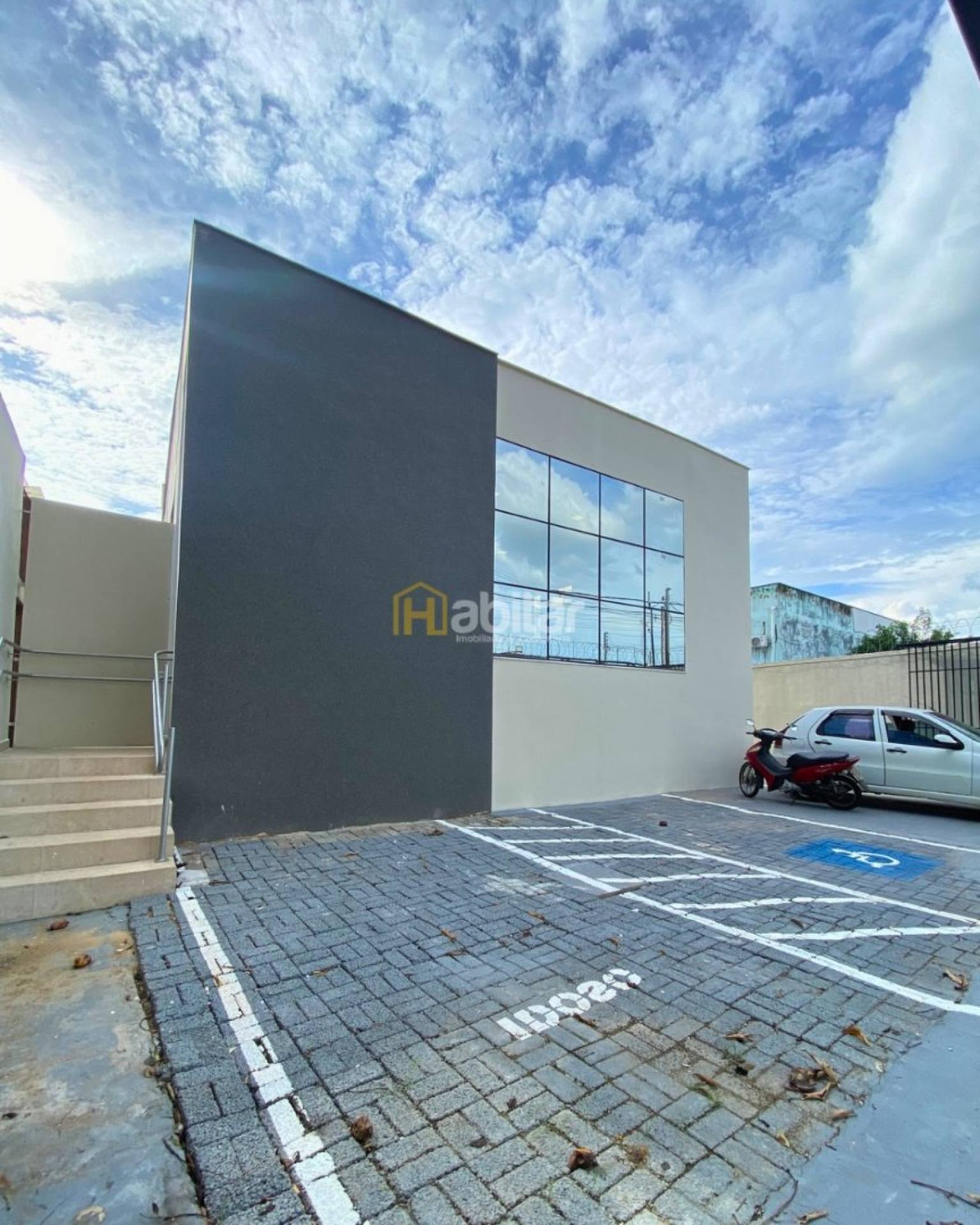 Ponto Comercial Para Alugar no bairro Bosque em Rio Branco