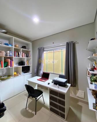 Casa Para Vender com 3 quartos sendo 1 suítes no bairro Vitoria em Rio Branco