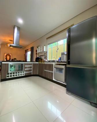 Casa Para Vender com 3 quartos sendo 1 suítes no bairro Vitoria em Rio Branco