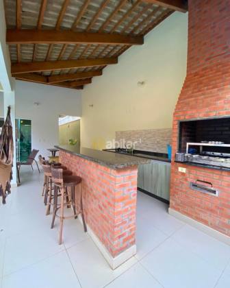 Casa Para Vender com 3 quartos sendo 1 suítes no bairro Vitoria em Rio Branco