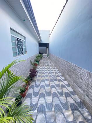 Casa Para Alugar com 3 quartos no bairro Nova Estação em Rio Branco