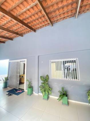Casa Para Alugar com 3 quartos no bairro Nova Estação em Rio Branco