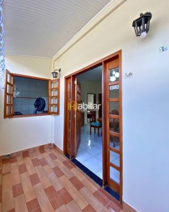Casa Para Alugar com 3 quartos 3 suítes no bairro Isaura Parente Próximo ao Mercale em Rio Branco