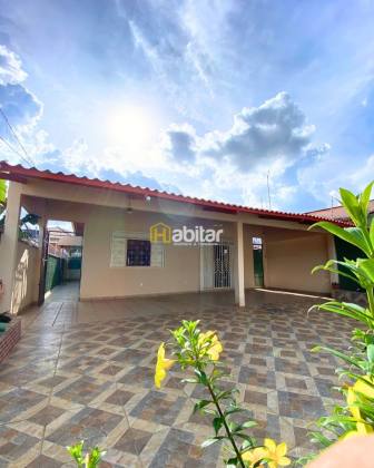 Casa Para Alugar com 3 quartos 3 suítes no bairro Isaura Parente Próximo ao Mercale em Rio Branco