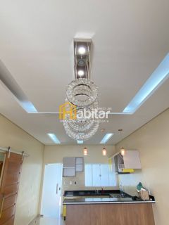 Alugo Casa com 02 Suítes e Piscina (sendo um suíte com closet) - Próximo a Havan