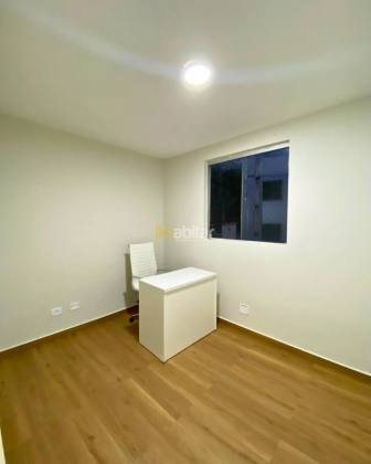 Apartamento Semi mobiliado Para Alugar com 2 quartos Condomínio Via Parque